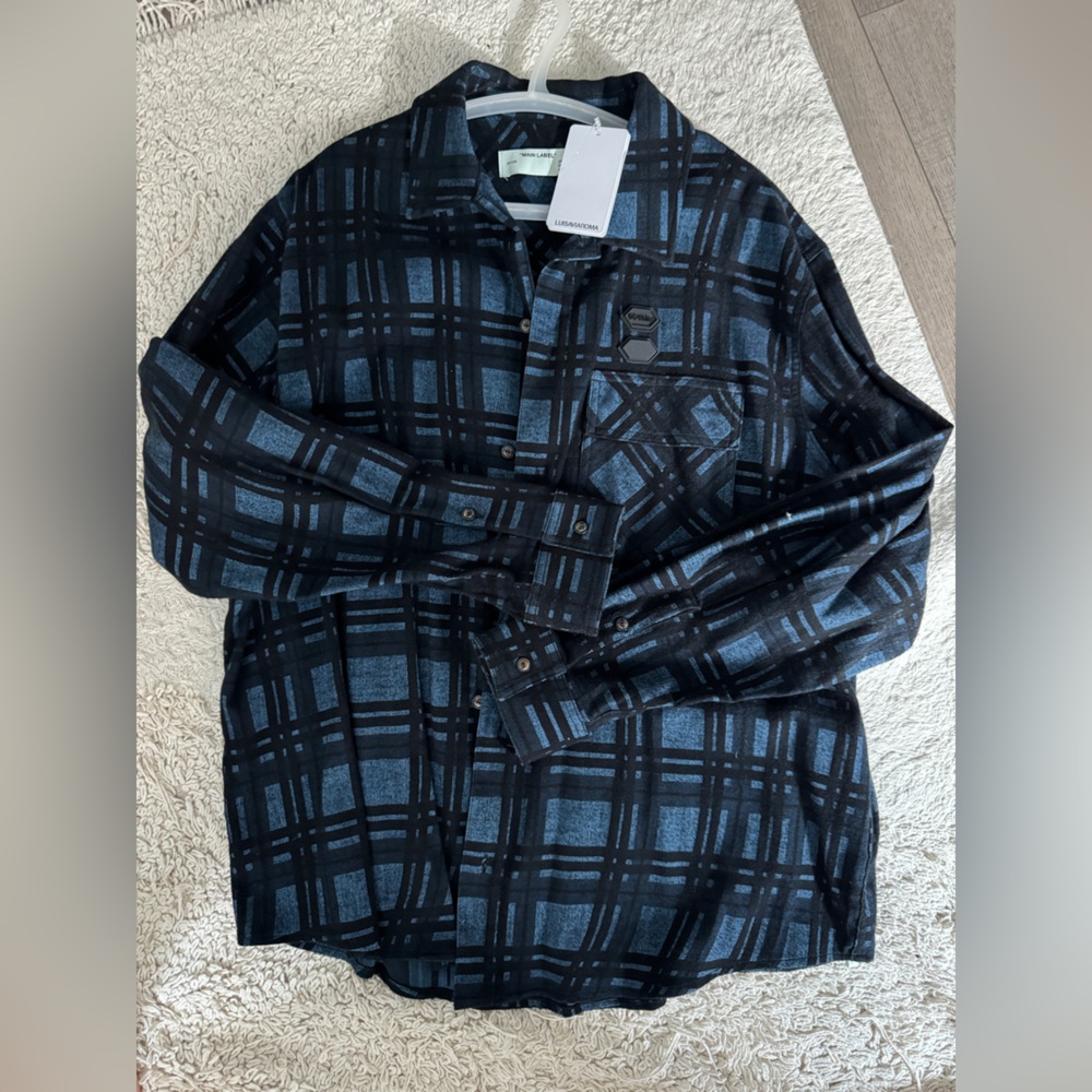 Off white shirt